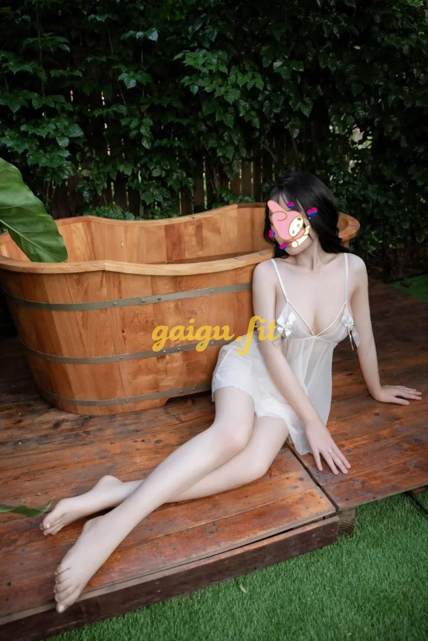 Dâm nữ ❤️ YẾN NHI ❤️ Dáng cao - Body chuẩn