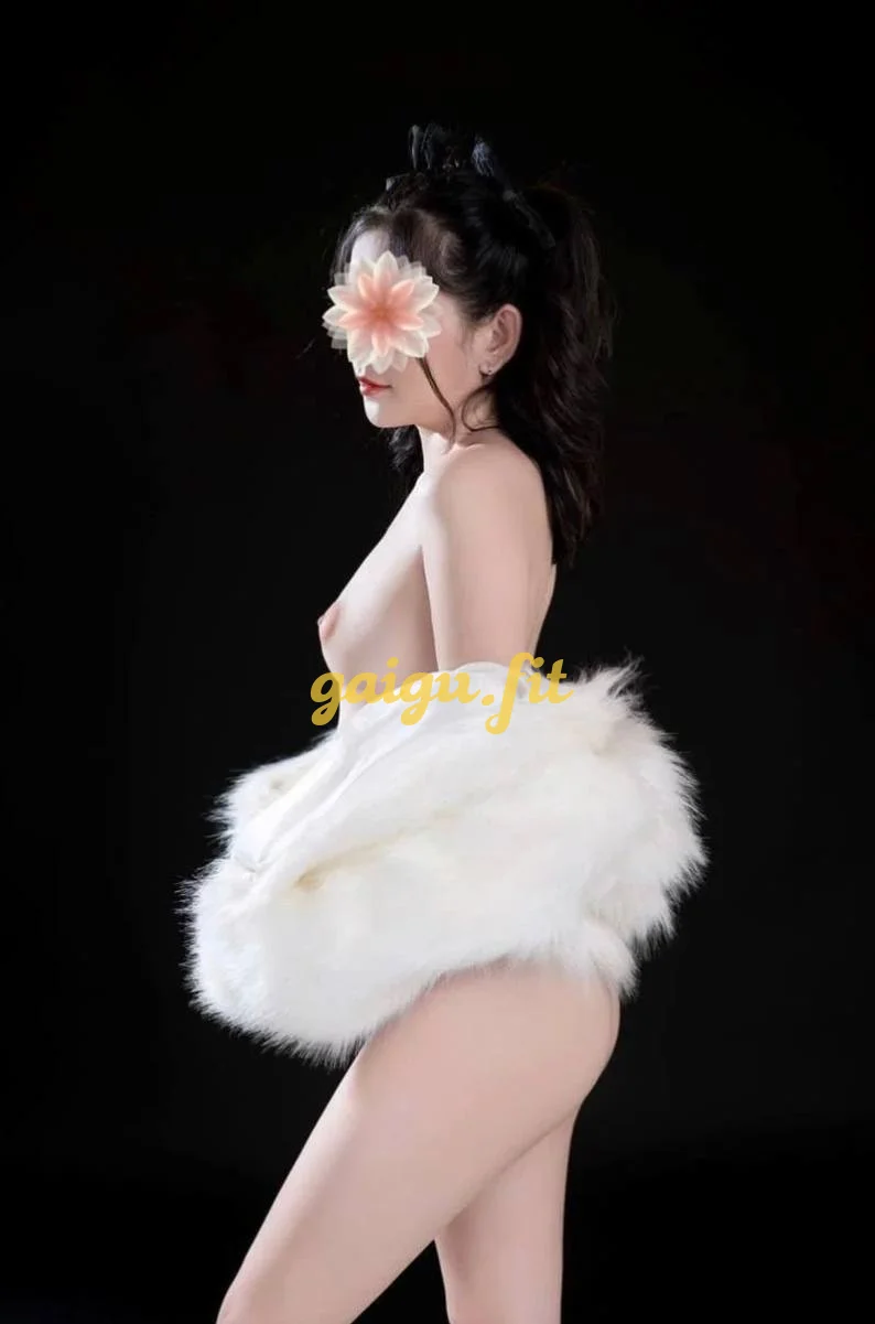 QUỲNH TÂY EM GÁI DÂM ĐÃNG FULL DỊCH VỤ LÀM TÌNH CHUYÊN NGHIỆP
