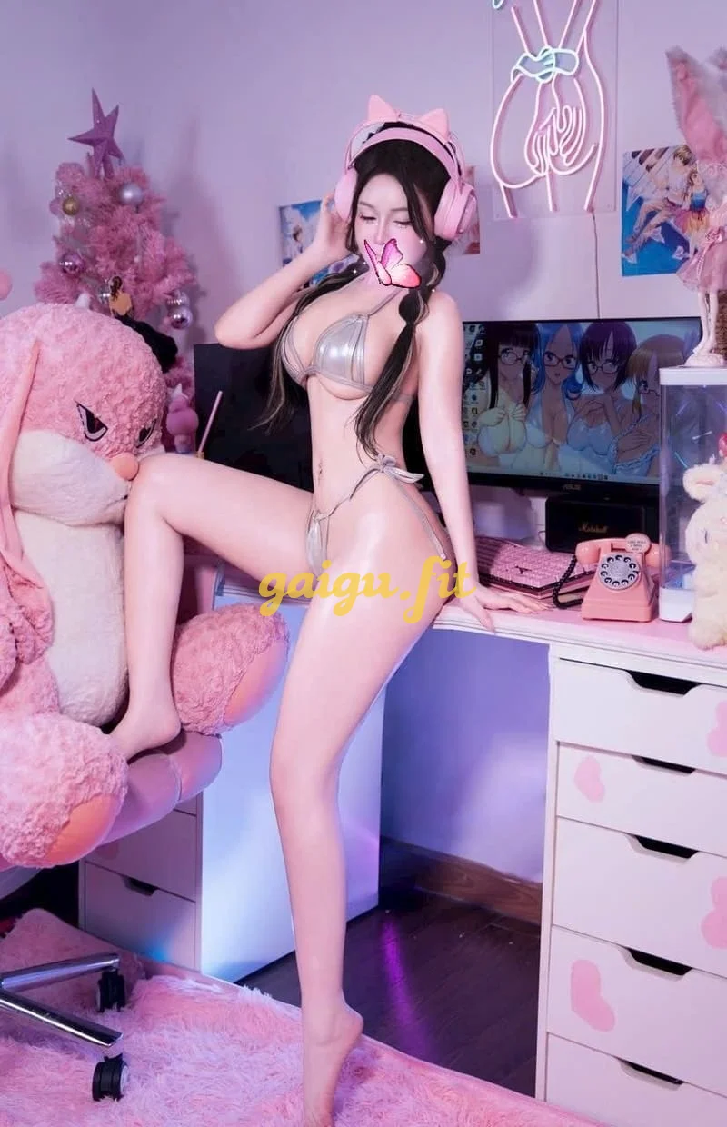 HOTTEEN BÉ THẢO NHI TRẺ TRUNG XINH XẮN HÀNG MỚI VÀO NGHỀ