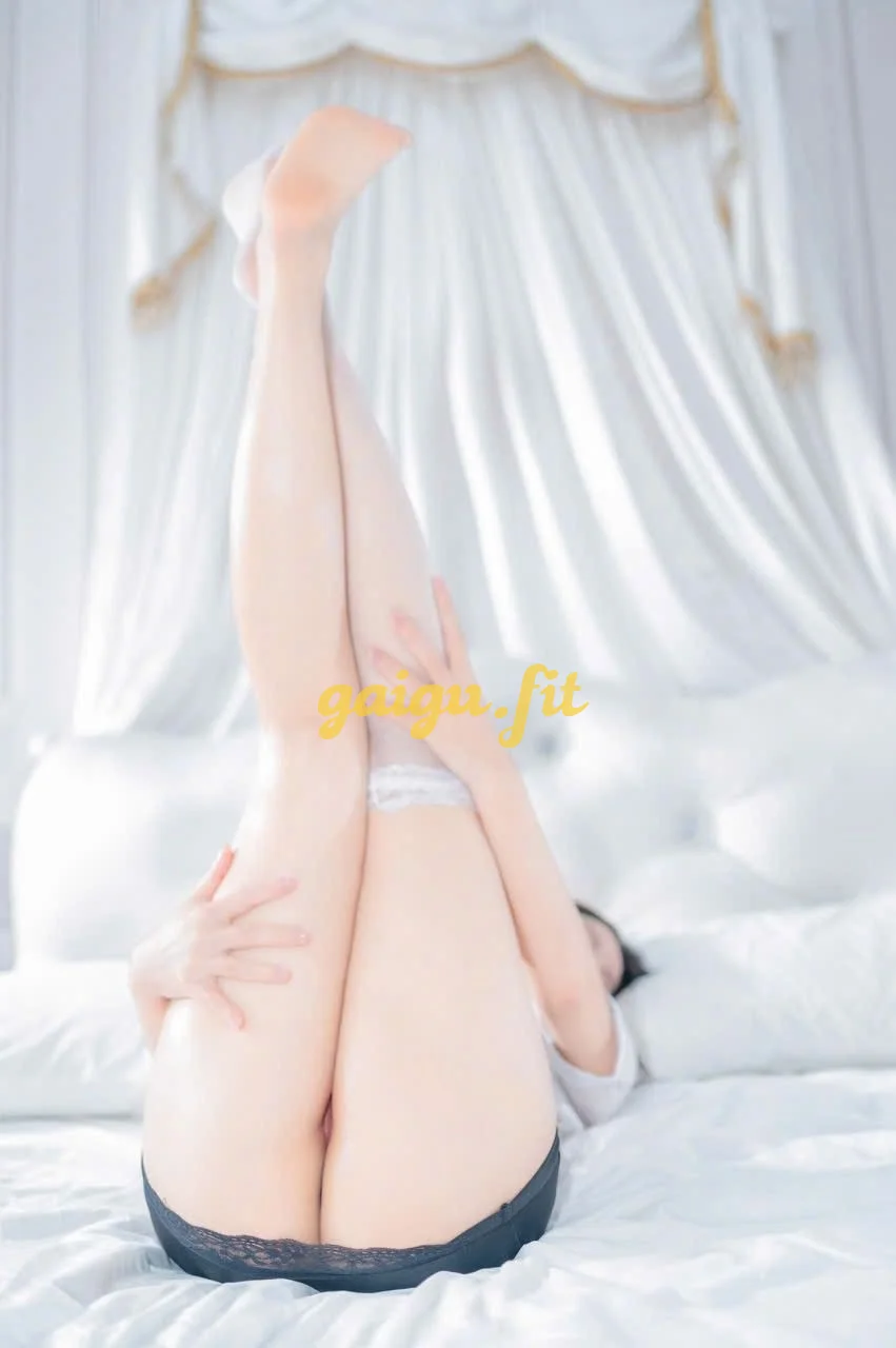 Kim Ngân_ Gái xinh chiều khách, body nóng bỏng gợi tình
