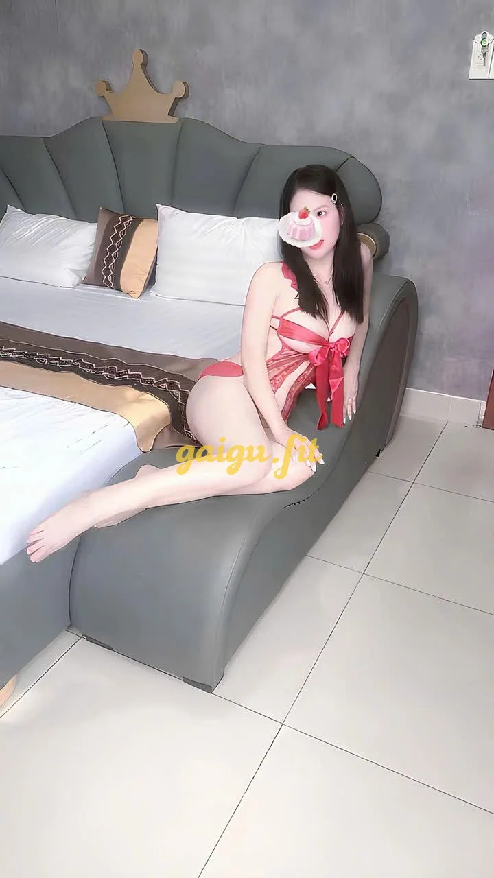 MINH THƯ-GAI NGON, HẾT MÌNH LÀM TÌNH