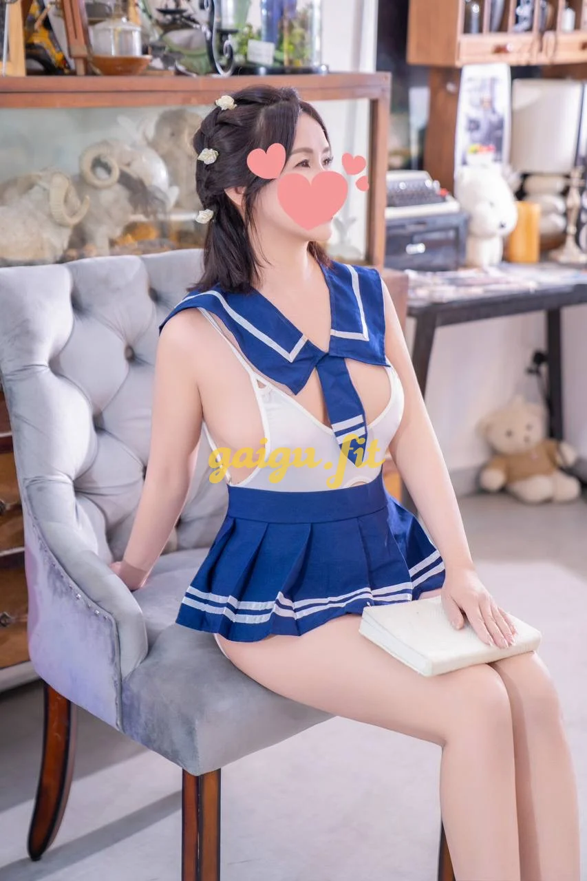 NEW QUỲNH BƯỞI MAX NGON DÂM VÀ DUYÊN DÁNG GIÁ CỰC ƯU ĐÃI BÌNH DÂN