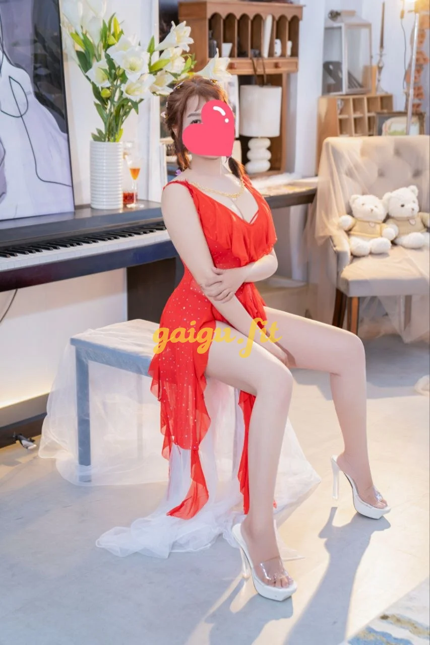 Thúy Hà_cô giáo thảo diệu dàng hiền thục nhẹ nhàng mà phê tới nóc