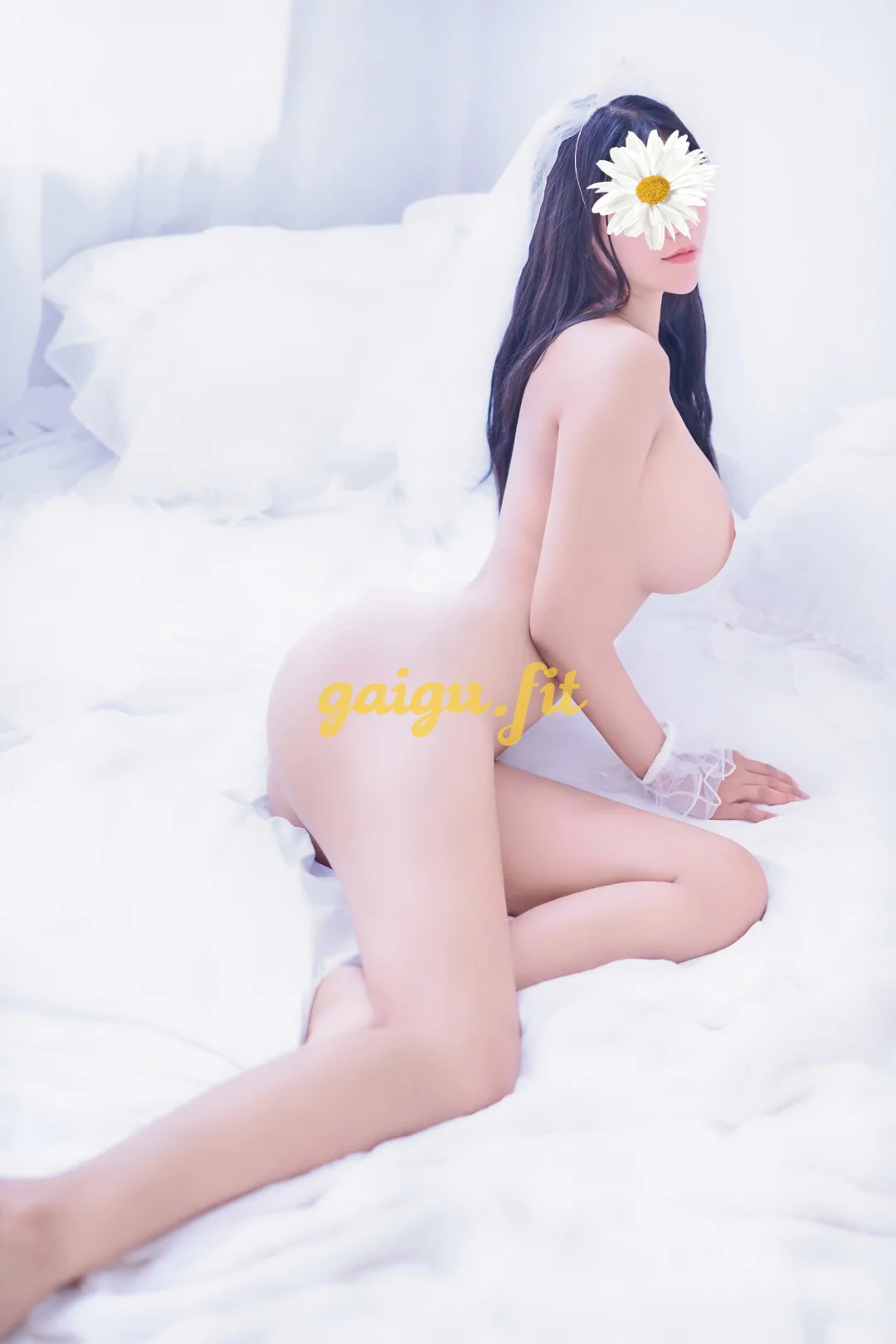 BÉ QUỲNH --- SEXY, NON TƠ, DỄ THƯƠNG!!!