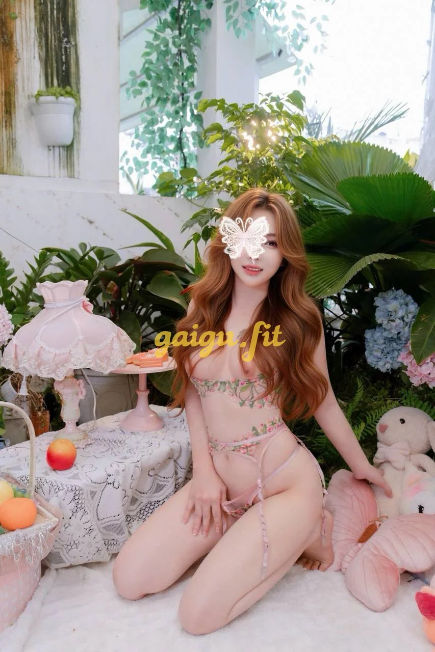❤️ Linh Bông ❤️ Xinh dâm - Chiều Khách - vú to cam kết nhiệt tình + massage free