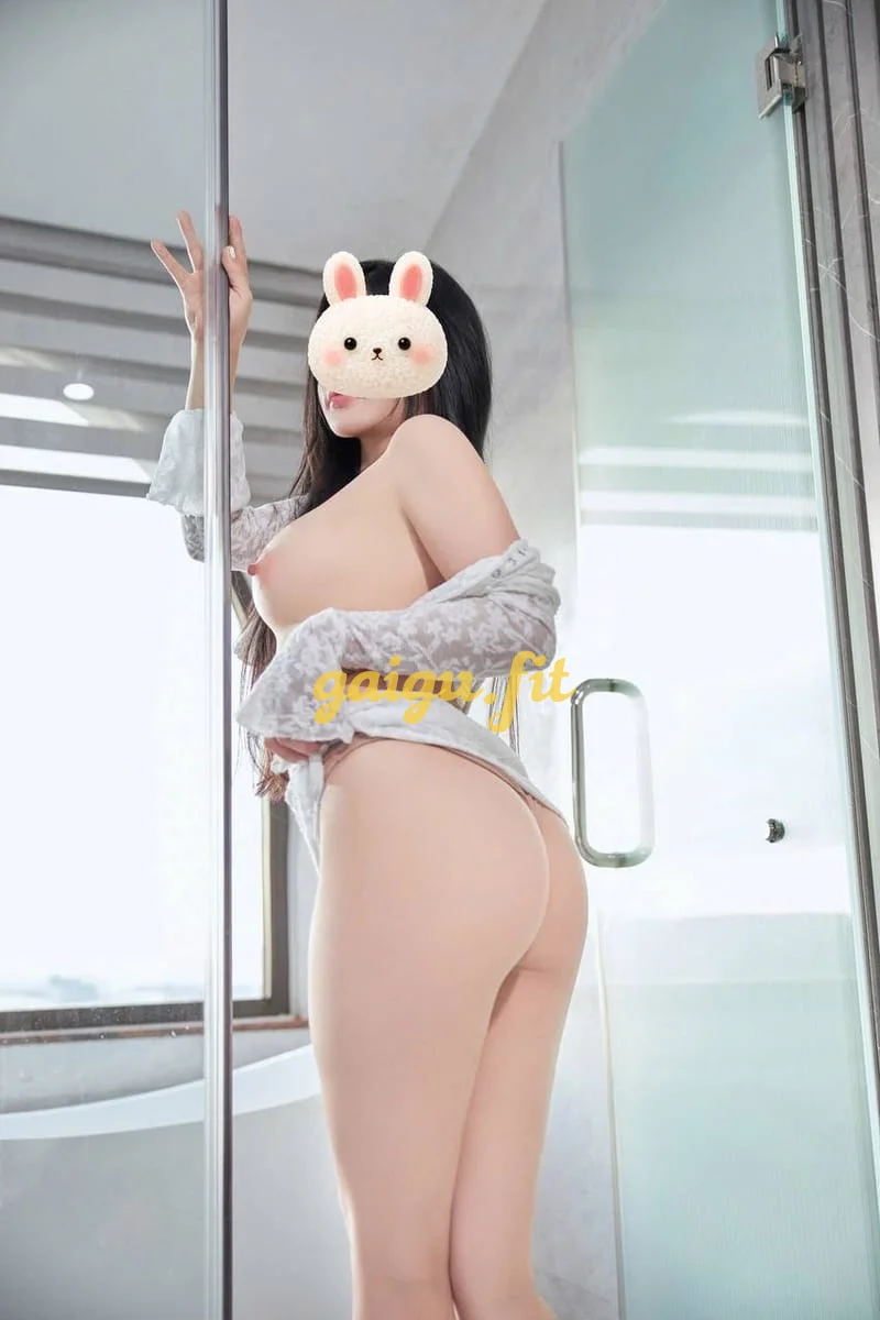 Bảo Ngọc - rất dâm, ngọt ngào như mật