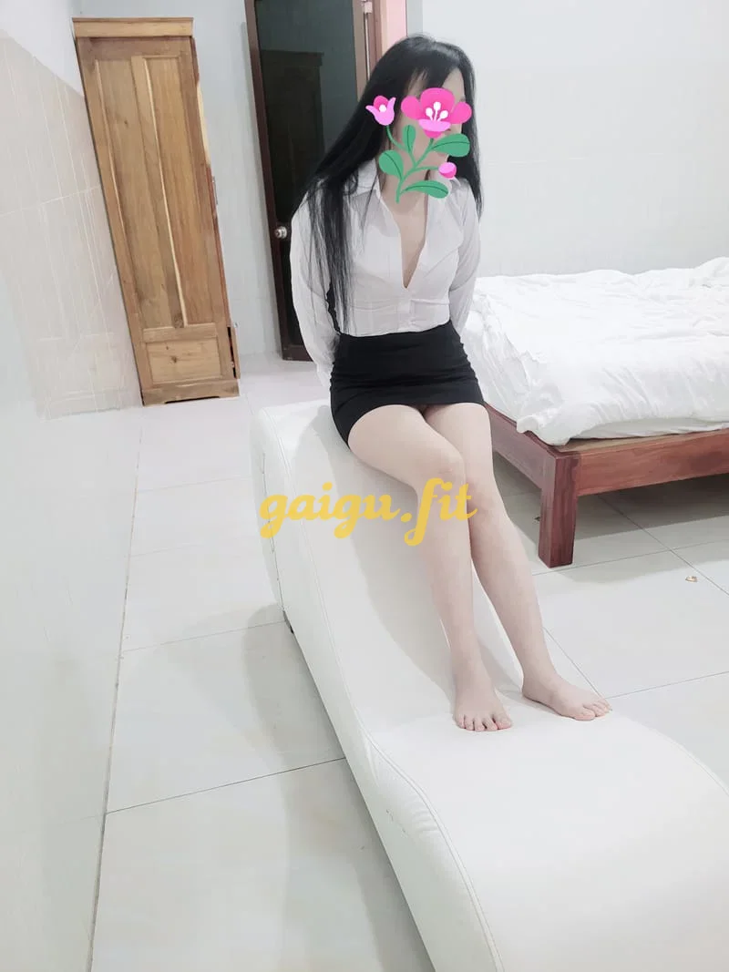 Ý Nhi hình dt chân thật 100% nhé