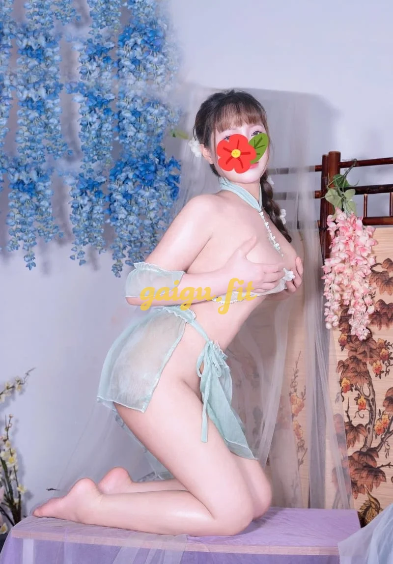 MI A - THẦN DÂM LOLI DÁNG NGƯỜI NHỎ NHẮN MASSAGE FUCK