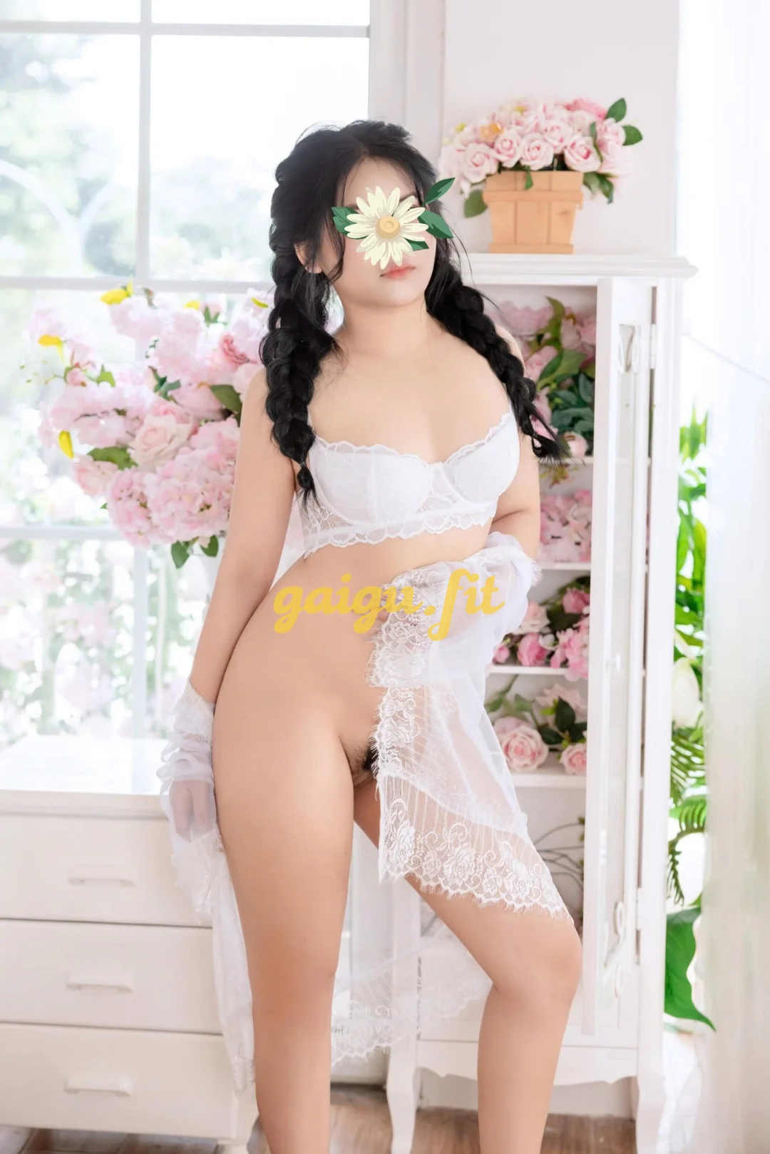 ĐAN CHI XINH XẮN CAO RÁO BODY SĂN CHẮC