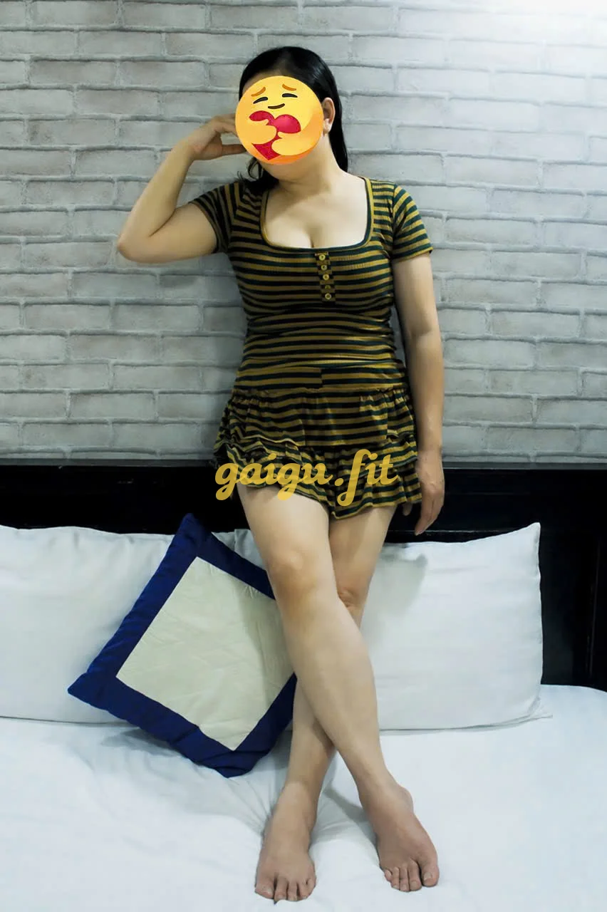 [ MỚI ] QUỲNH CHI - MASSAGE KHỎE - DÂM - TRẮNG TRẺO - VU TO