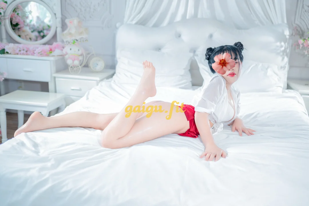 Bé Bông 🍑Chuẩn  Gái Non Chính Hiệu Vừa Cập Bến [ NEW]
