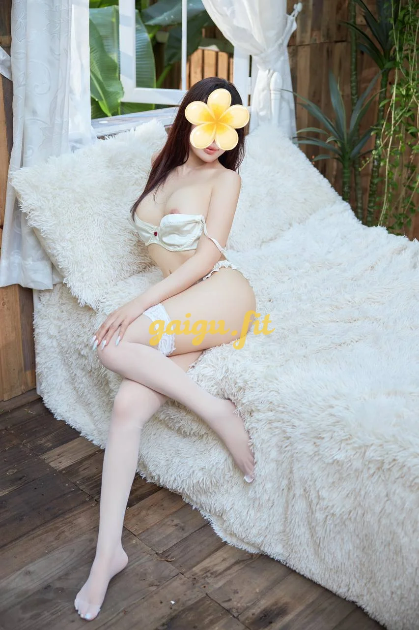 BÉ NHI 💋 KIỀU NỮ CÓ VẺ ĐẸP SẮC SẢO ÁNH MẮT CUỐN HÚT ƯỚT ÁT SẠCH SẼ THƠM THO FULL DỊCH VỤ
