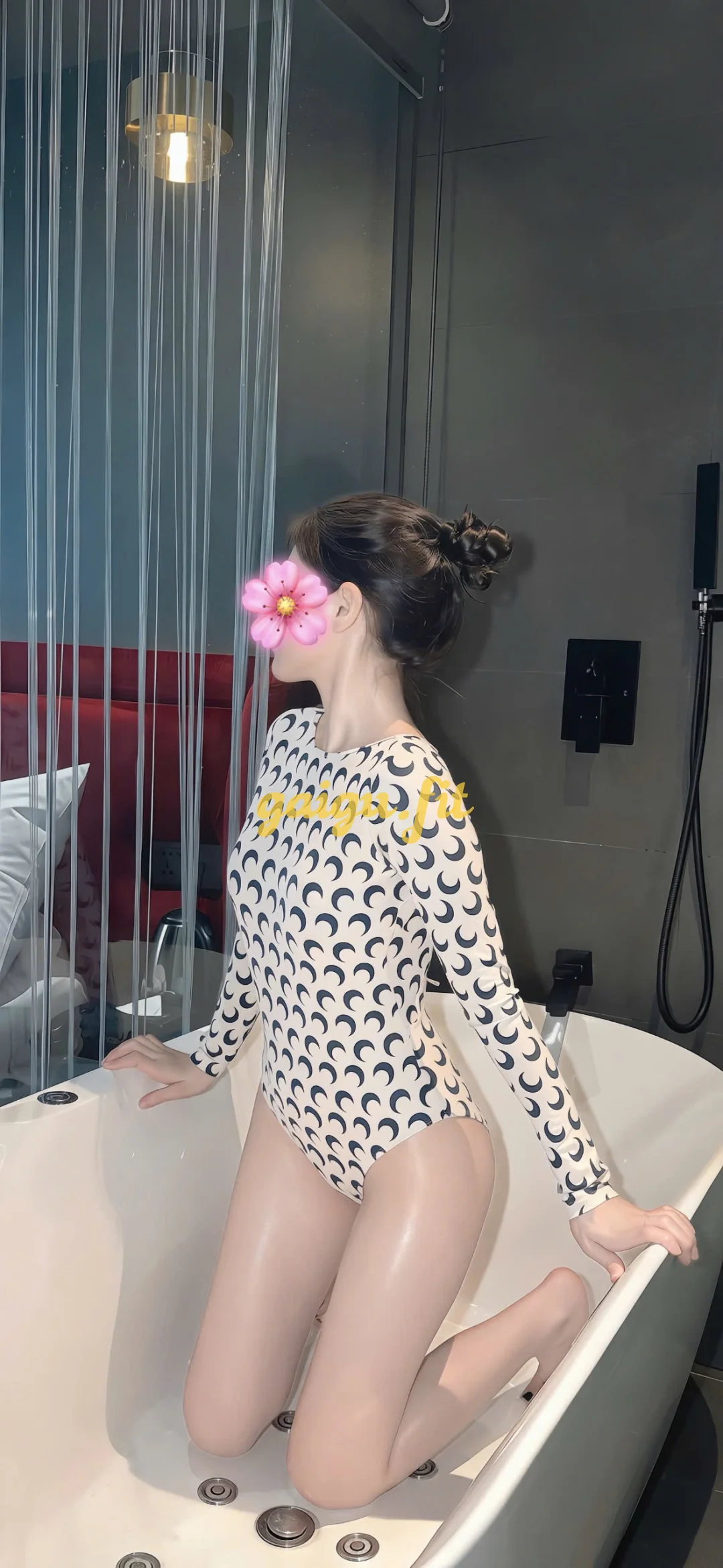 Nhi 2k Miền Trung xinh xắn Ngực Thật