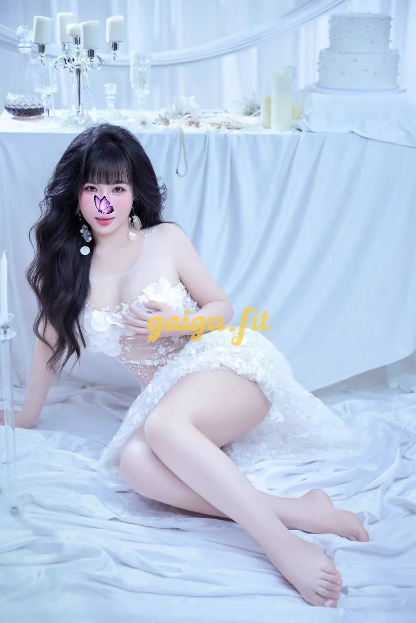 Khánh vy❣️hot girl glamorous❣️siêu phẩm.