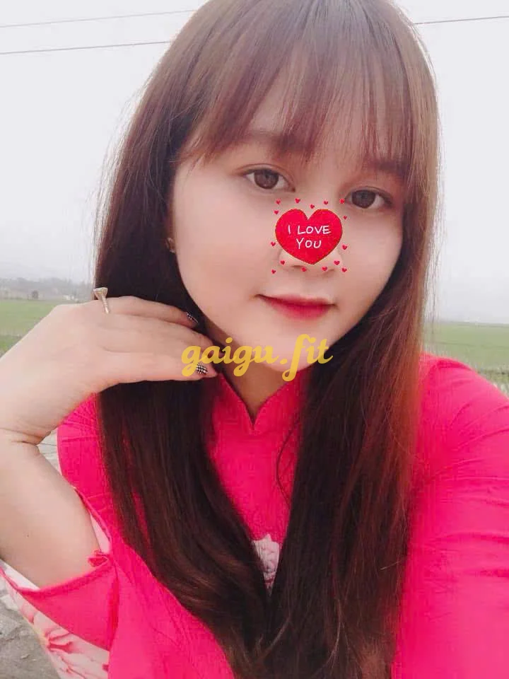 HÀ PHƯƠNG EM GÁI DÂM TÌNH CẢM NHẸ NHÀN