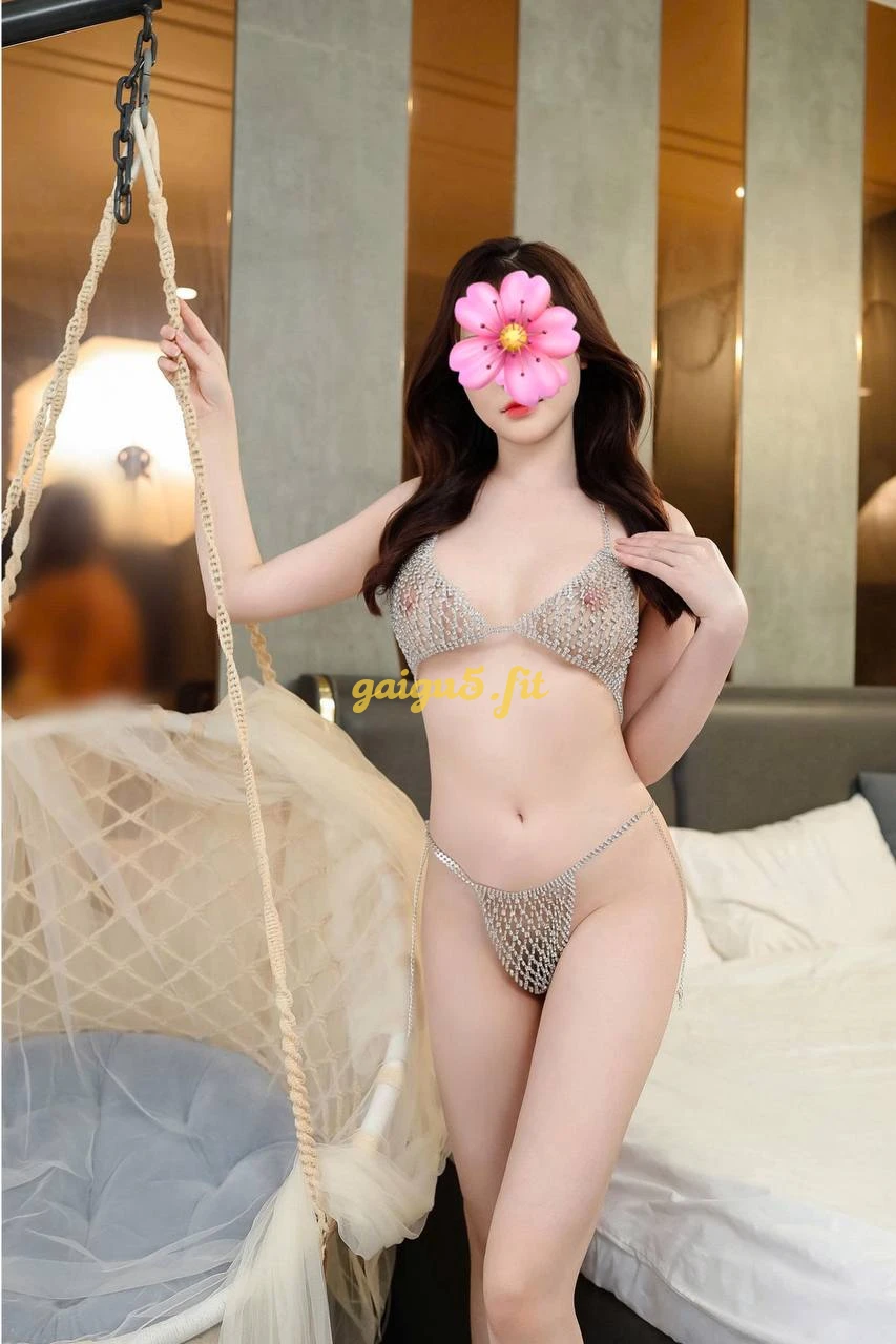 ❤️BÀI CÓ CLIP❤️ HOTTEEN LINH NHI 2K2 BABY HÀNG CAO CẤP CHIỀU KHÁCH LÀM TÌNH DÂM