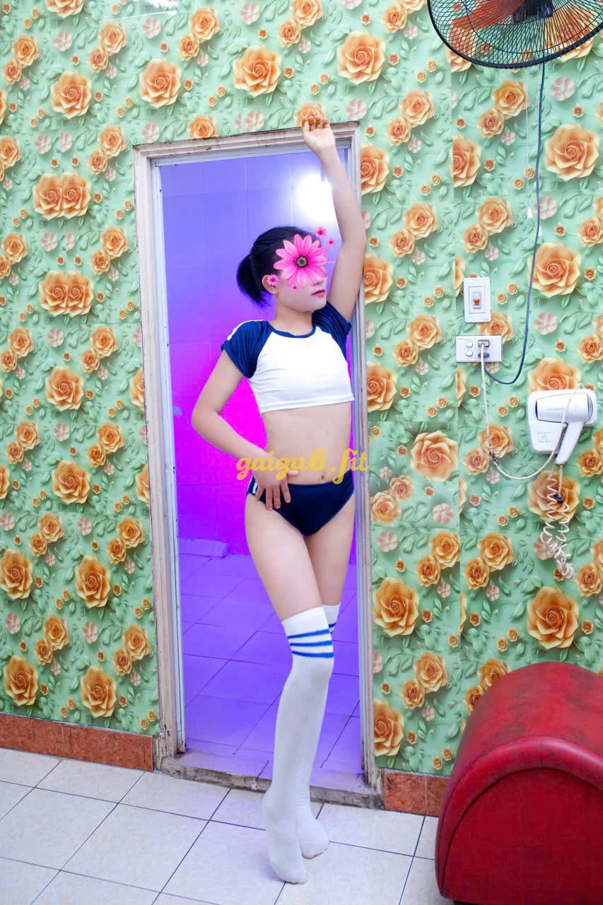 HỒNG ÁNH - DÂM DÊ - LÀM TÌNH MÊ TÊ LUÔN AE ƠI