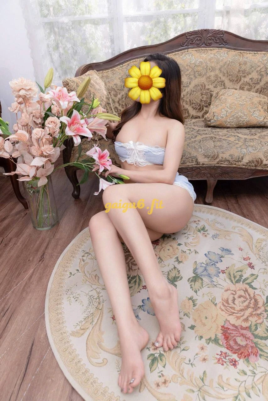 QUỲNH TRÂN💥VÚ TO PHỤC VỤ LÀM TÌNH VUI VẺ