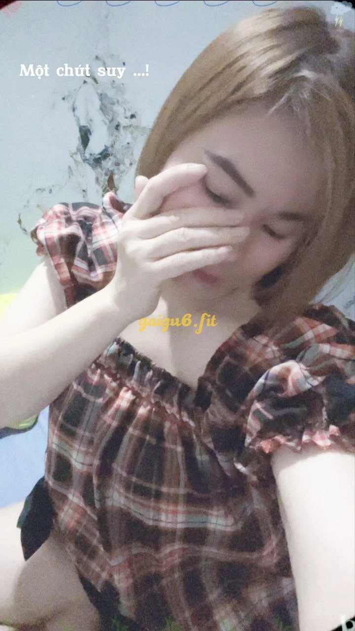 NGỌC THẮM TUYỆT PHẨM DÂM NỮ SEXY BÚ CU CUỒNG NHIỆT NHƯ PHIM SEX