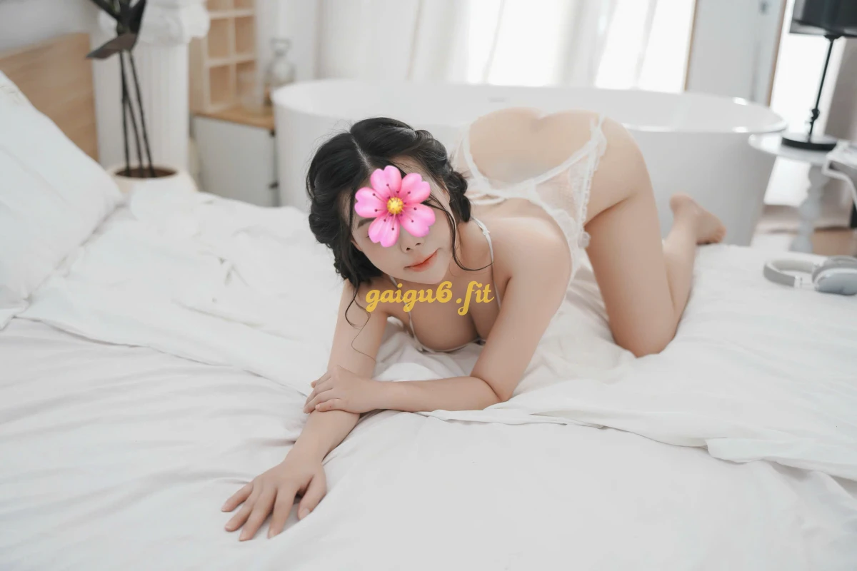 🦋 LAN CHI 🦋 VÚ TÓ LỒN MÚP 🦋Xinh Gái Nhiệt Tình🦋Chiều Khách Tới Bến