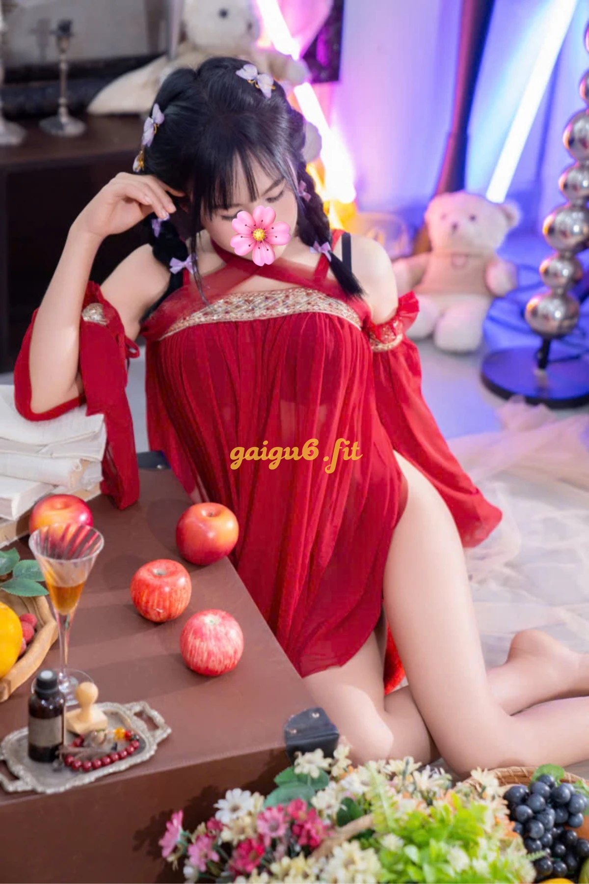 Hotteen Trân Trân 2k Xinh Xắn,Đáng Yêu,Ngực ,Mông, Căng Tròn
