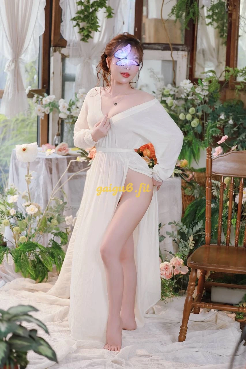 ❤️ Anh Thơ ❤️ Xinh Trắng Đẹp Từng Centimet