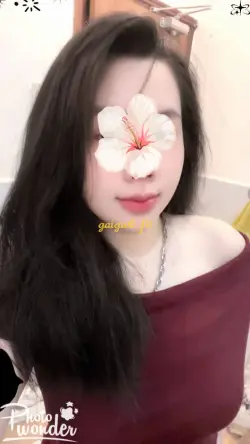 Thuỳ Linh em gái thích chiều chuộng
