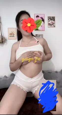 Ảnh đánh giá gái gọi