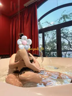 Ảnh đánh giá gái gọi